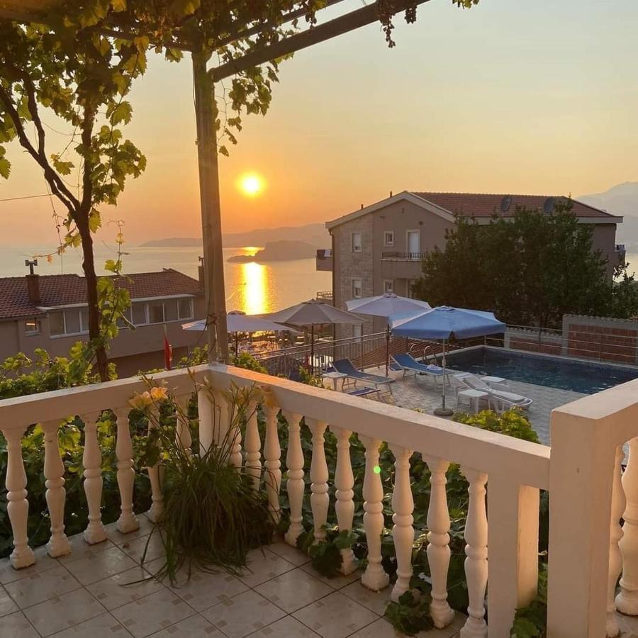 Apartments Dragisic Ilha Ilha Sveti Stefan Exterior foto